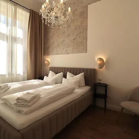 Apartma Hilda 1905 Karlovy Vary Exterior photo