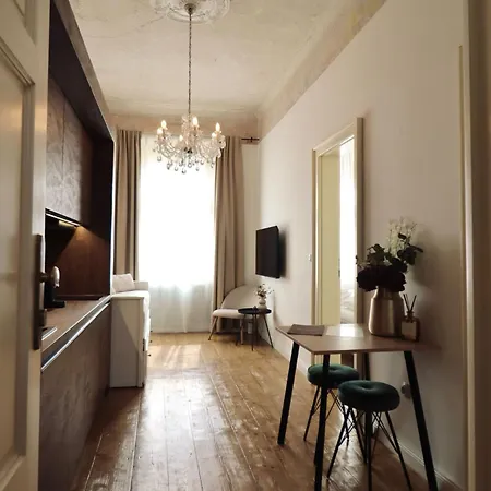 Apartma Hilda 1905 Karlovy Vary Exterior photo